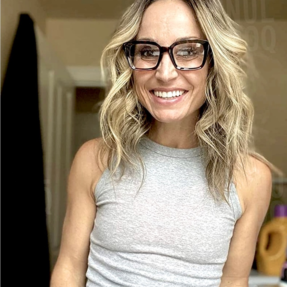 ✨Bestseller✨Tortoise Style Blue Light Readers